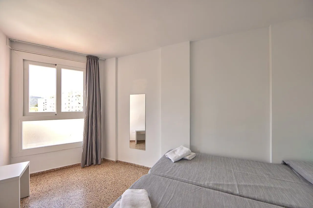 Magalluf Playa Apartments - Adults Only  Magaluf (Mallorca)