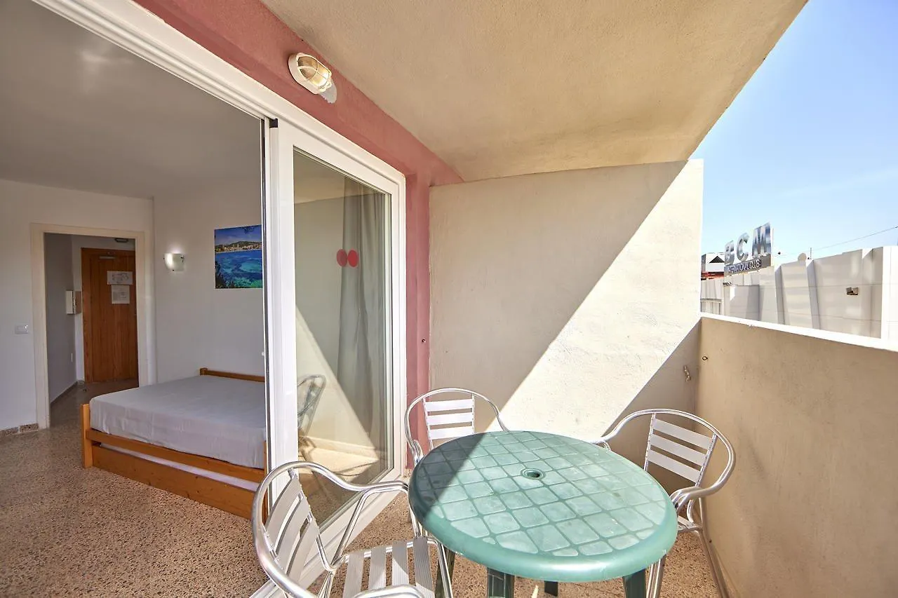 Magalluf Playa Apartments - Adults Only
