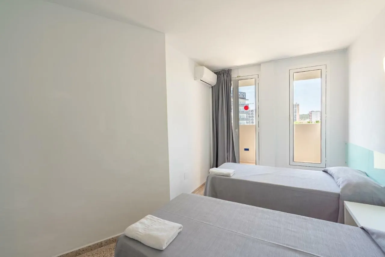 Magalluf Playa Apartments - Adults Only